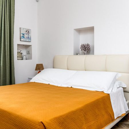 ホテル Relais Il Trullo Della Rupe オストゥーニ エクステリア 写真