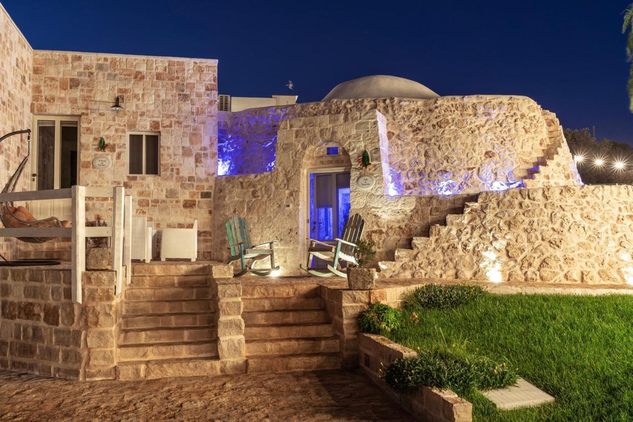 ホテル Relais Il Trullo Della Rupe オストゥーニ エクステリア 写真